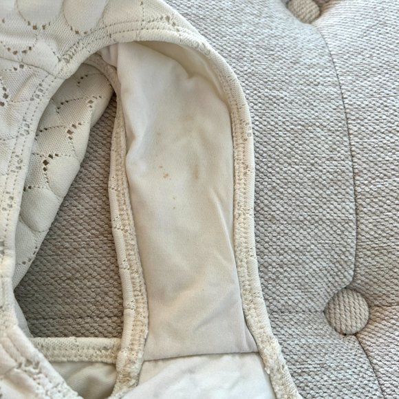 LOVER THE LABEL Cream Crochet Halter One-Pc AUS 8 / US 4, S - Picture 6 of 6